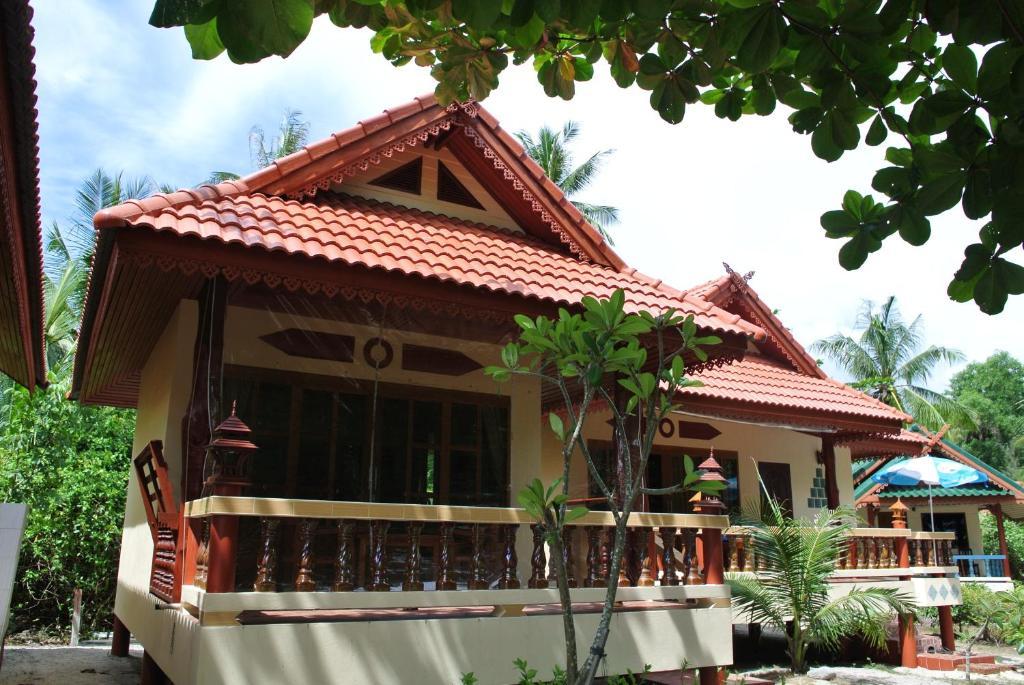 Wang Sai Resort - Sha Plus Mae Haad Exterior photo